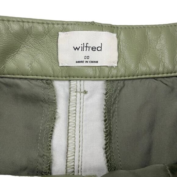 WILFRED Aritzia Limerick High Waisted Vegan Leather Black Short Sz 00 Sage Frost - Picture 3 of 8